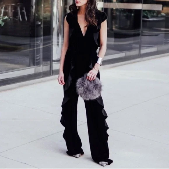 ❌ZARA Woman Black Velvet Ruffled Jumpsuit, Small - Picture 2 of 11